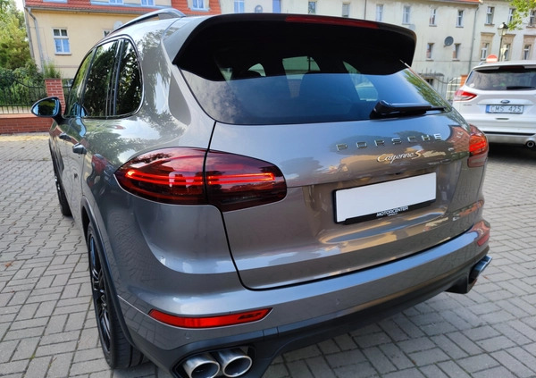 Porsche Cayenne cena 189950 przebieg: 159000, rok produkcji 2015 z Świebodzice małe 781